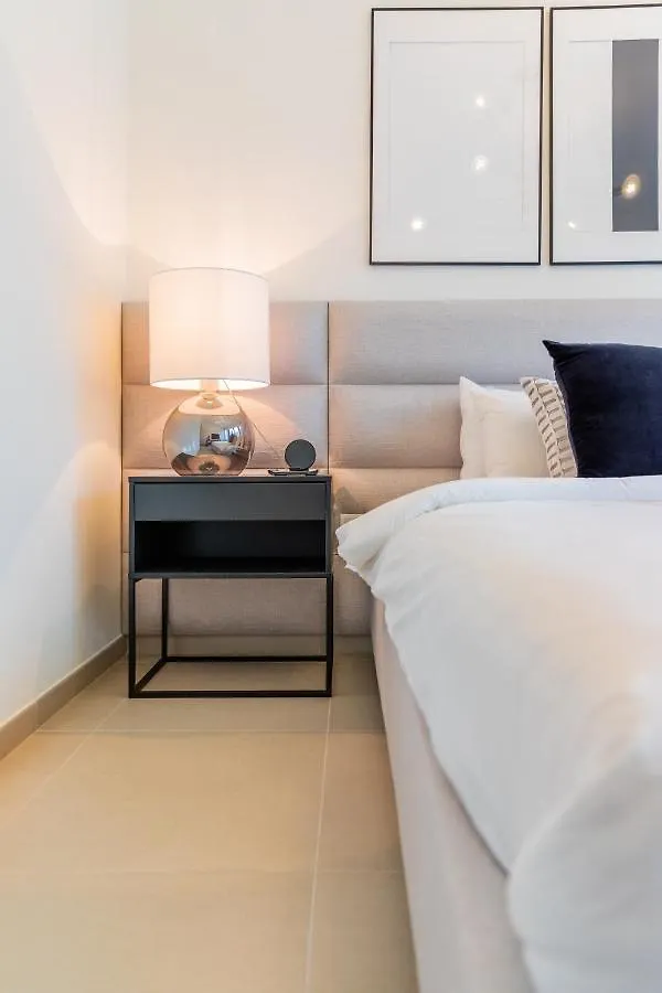 Eden'S Homes & Villas - Blvd Heights Dubai Apartment
